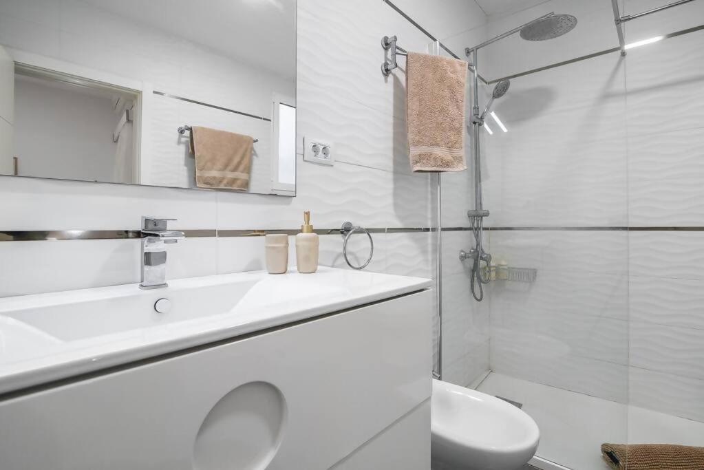 Alma Home ,6 Paxs ,Wifi , Playa Canteras, Ocio Las Palmas de Gran Canaria Exterior photo